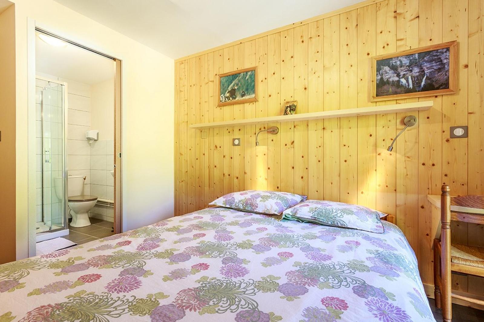 Gite Auberge L'Herbe Tendre Saint-Pierre-dʼEntremont Chambre photo